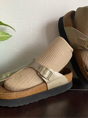 Pre-owned Papillio Gizeh Platform Taupe Metallic Buckle Slide Sandal 38/7 women